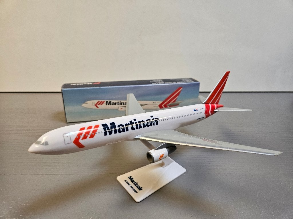 Martinair Boeing 767-300 1:200 scale, Ophalen of Verzenden, Zo goed als nieuw, Schaalmodel