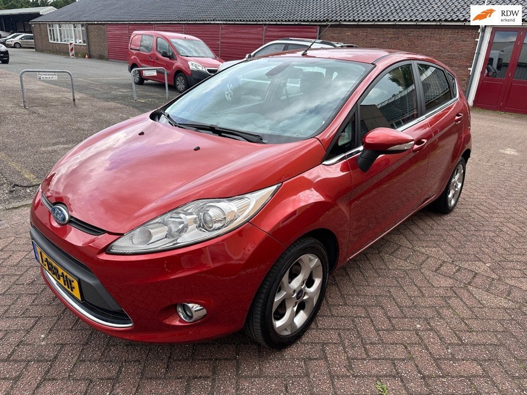 Ford Fiesta 1.25 Titanium AIRCO ELEC RAM APK, Voorwielaandrijving, Euro 5, 1242 cc, 82 pk