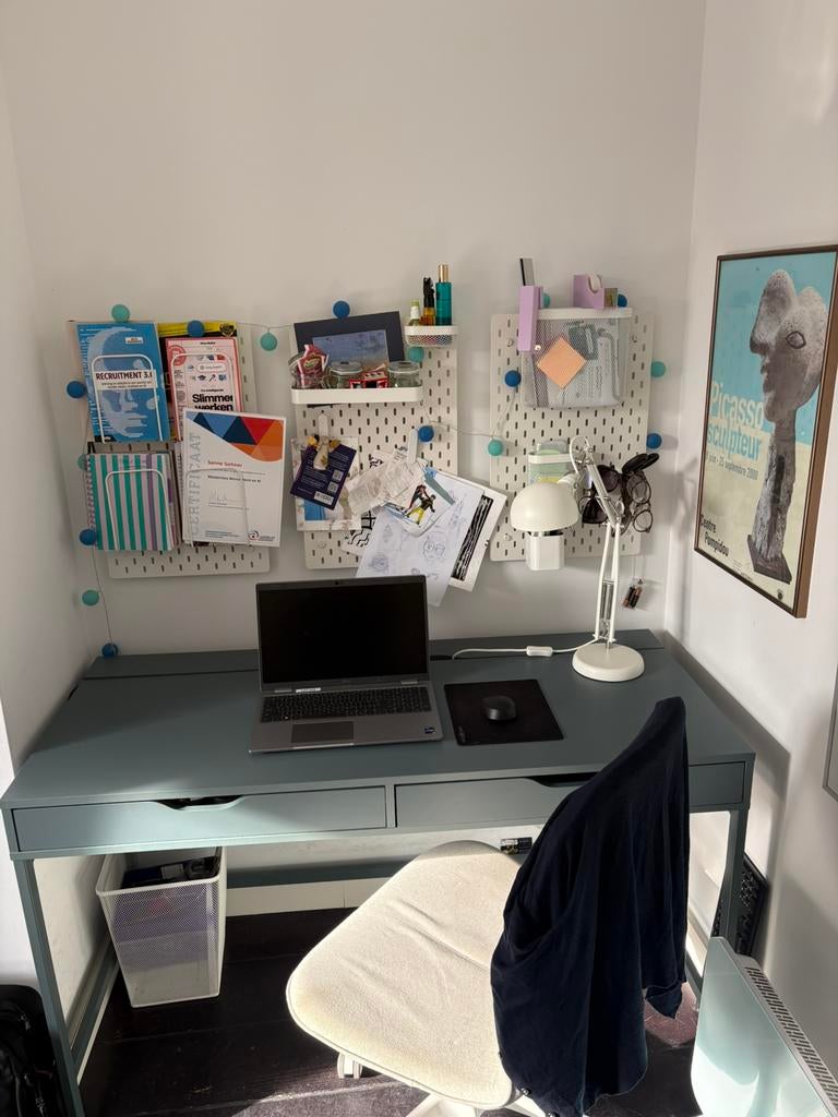 Ophalen -IKEA Alex Bureau - Turqoise  - 132x58 cm, Ophalen, Met lades, Spaanplaat of MDF, Zo goed als nieuw