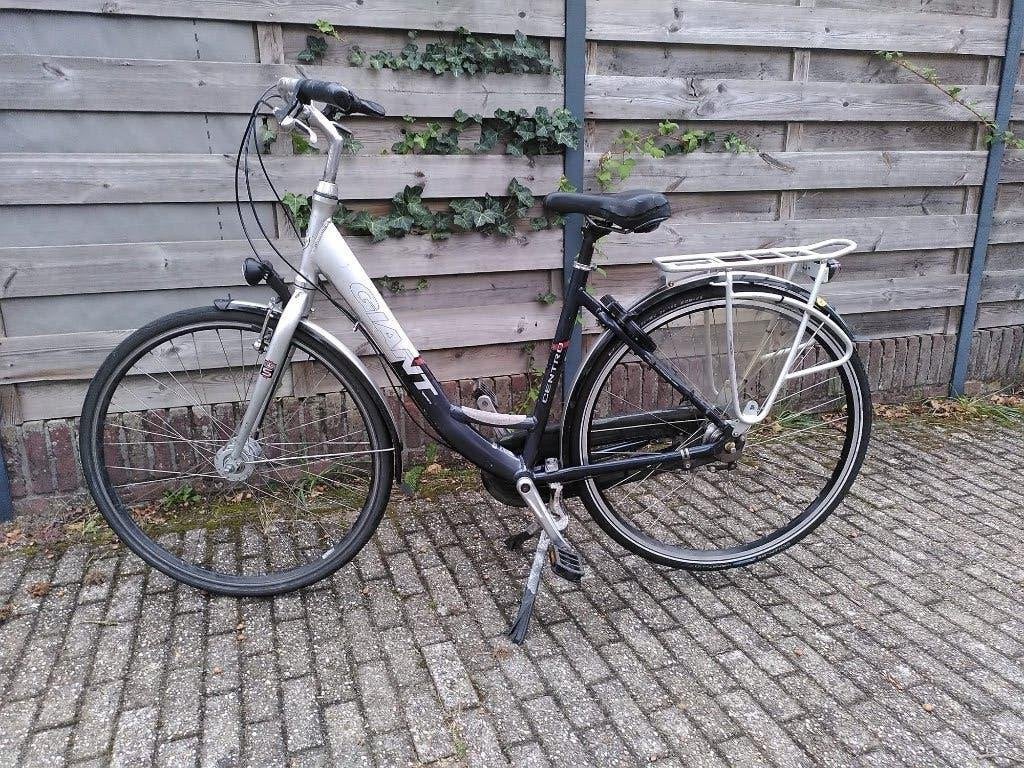 Giant Centro damesfiets 28 inch, Ophalen, Gebruikt, Giant, Versnellingen