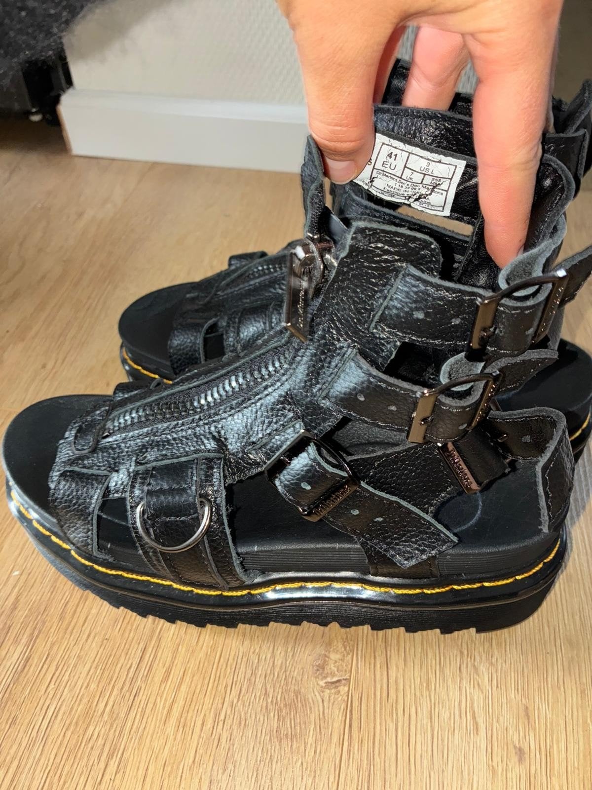 Dr. martens, Ophalen, Nieuw, Zwart, Sandalen of Muiltjes