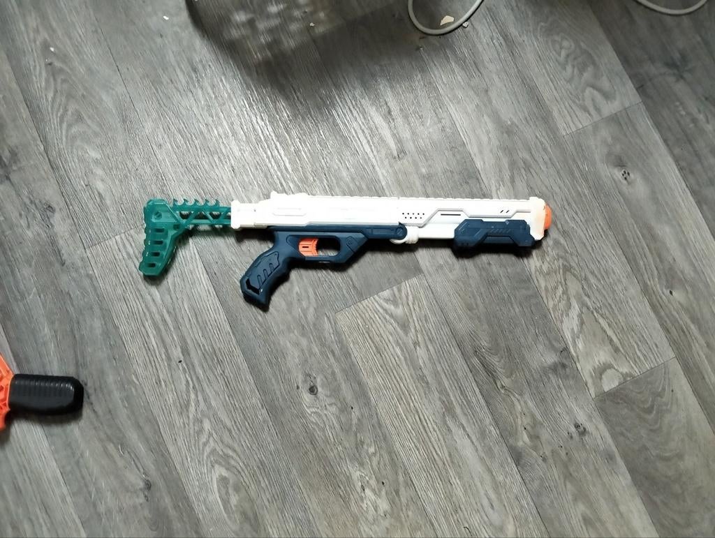 Twee Nerf shotguns, Ophalen of Verzenden