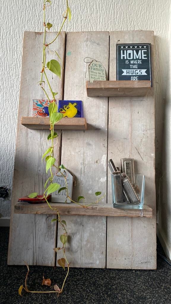 Stoer wandbord van steigerhout, Huis en Inrichting, Kasten | Wandmeubels, Ophalen, Zo goed als nieuw, Minder dan 150 cm, Minder dan 100 cm