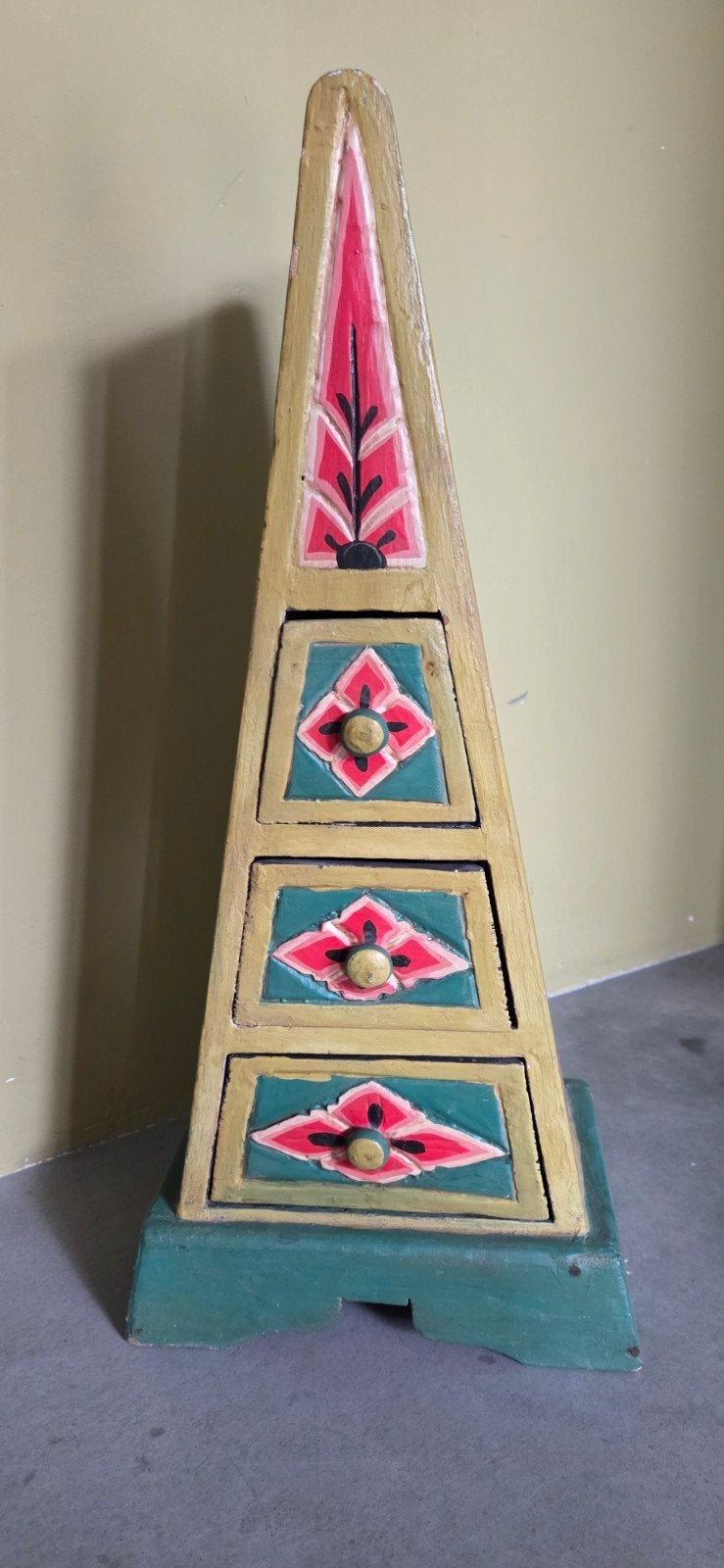 Handbeschilderd Indonesisch Piramidekastje / Ladekastje, Ophalen of Verzenden