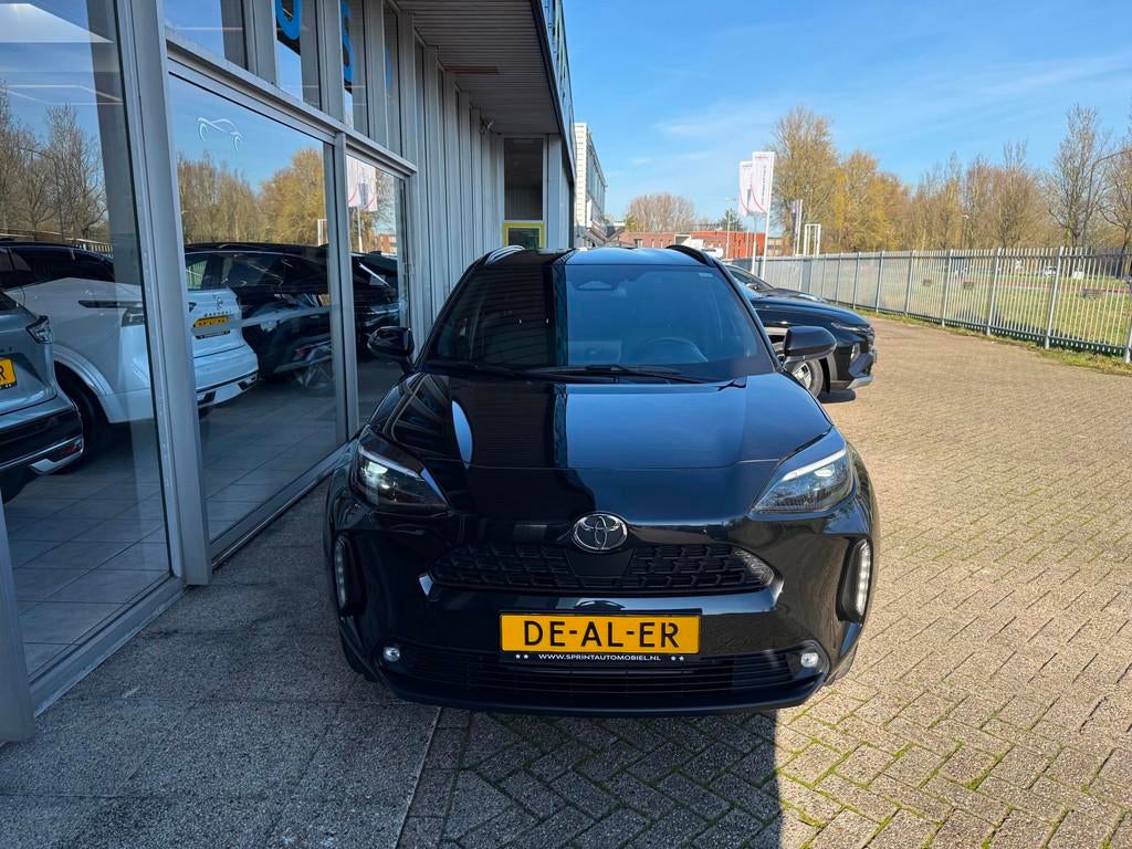 Toyota Yaris Cross 1.5 Hybrid Dynamic ,APPLE CARPLAY, CAMERA, Stof, Gebruikt, Zwart, 1165 kg