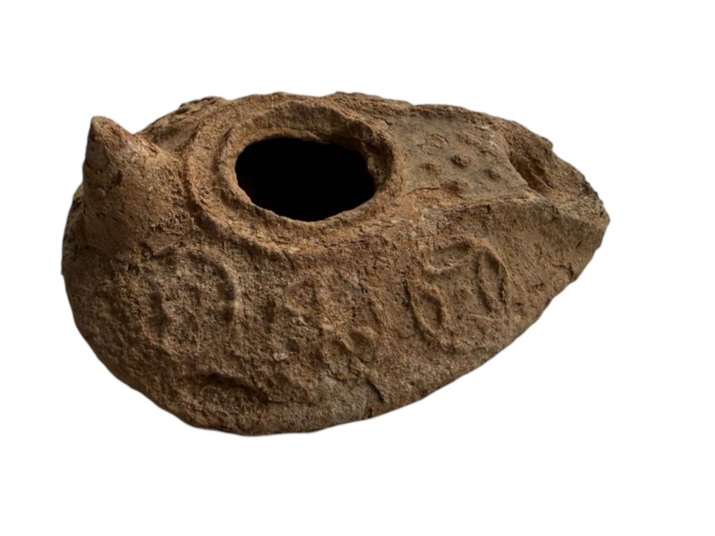 Bodemvondst Antiek Terracotta Keramiek Olielampje, Ophalen of Verzenden