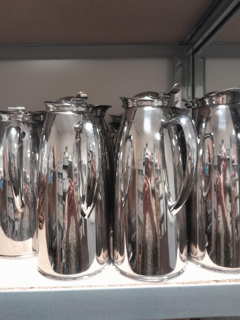 16 Isolatiekannen - Ideaal voor Koffie en Thee, Zilver, Ophalen of Verzenden, Metaal, Overige typen