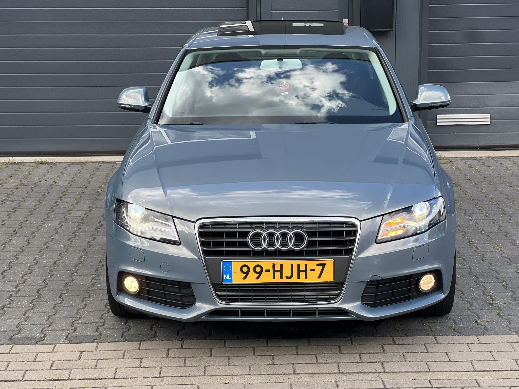 Audi A4 Limousine 1.8 TFSI Pro Line *NAP*DAK*XENON*AUT, Auto's, Audi, Euro 5, Stof, Gebruikt, Zwart