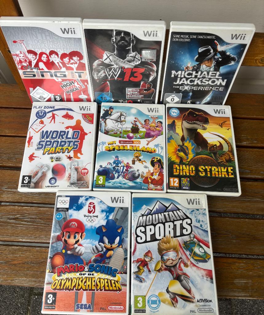 Nintendo Wii spellen | speeleiland dino strike sports Mario, Gebruikt, Ophalen of Verzenden, Sport, 3 spelers of meer