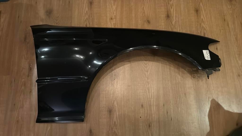 Bmw e46 coupe/cabrio zijscherm rechts, Auto-onderdelen, Carrosserie en Plaatwerk, Ophalen, Gebruikt, Rechts, Spatbord