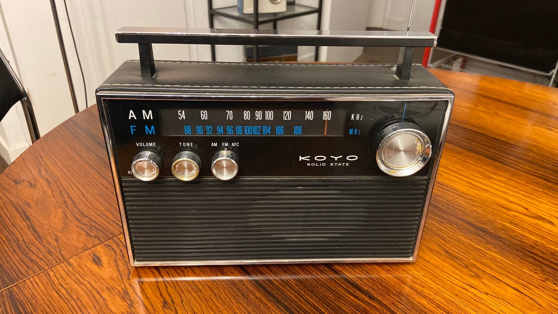 Koyo solid state portable radio. Heel netjes en goed werkend, Ophalen of Verzenden, Zo goed als nieuw