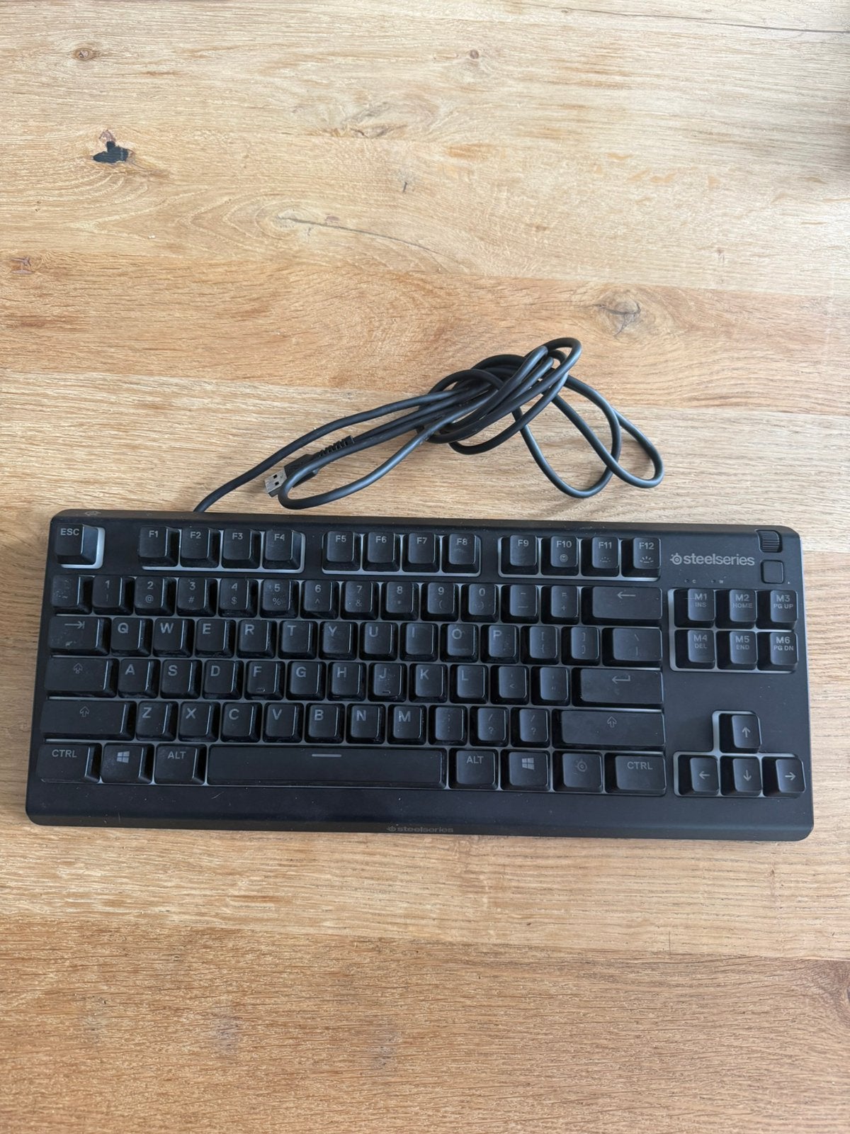 Steelseries apex 3 tkl, Verlichte toetsen, Ophalen of Verzenden, Zo goed als nieuw, Qwerty