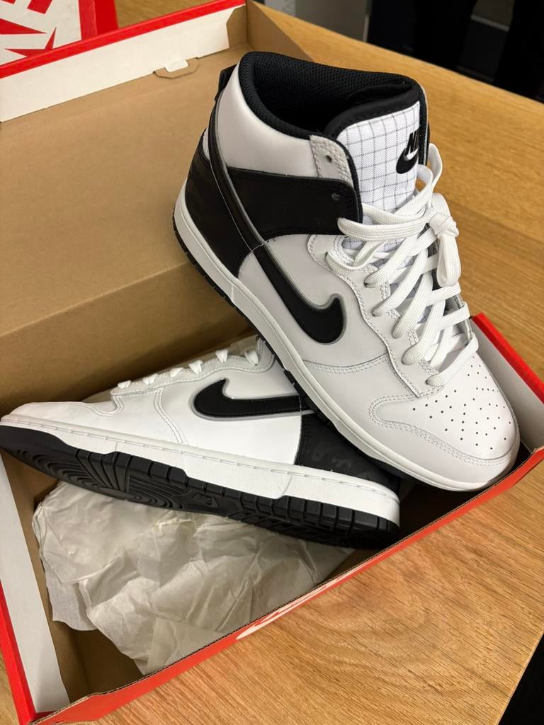 Nike dunk high retro SE maat 42,5, Wit, Nieuw, Ophalen of Verzenden, Sneakers of Gympen