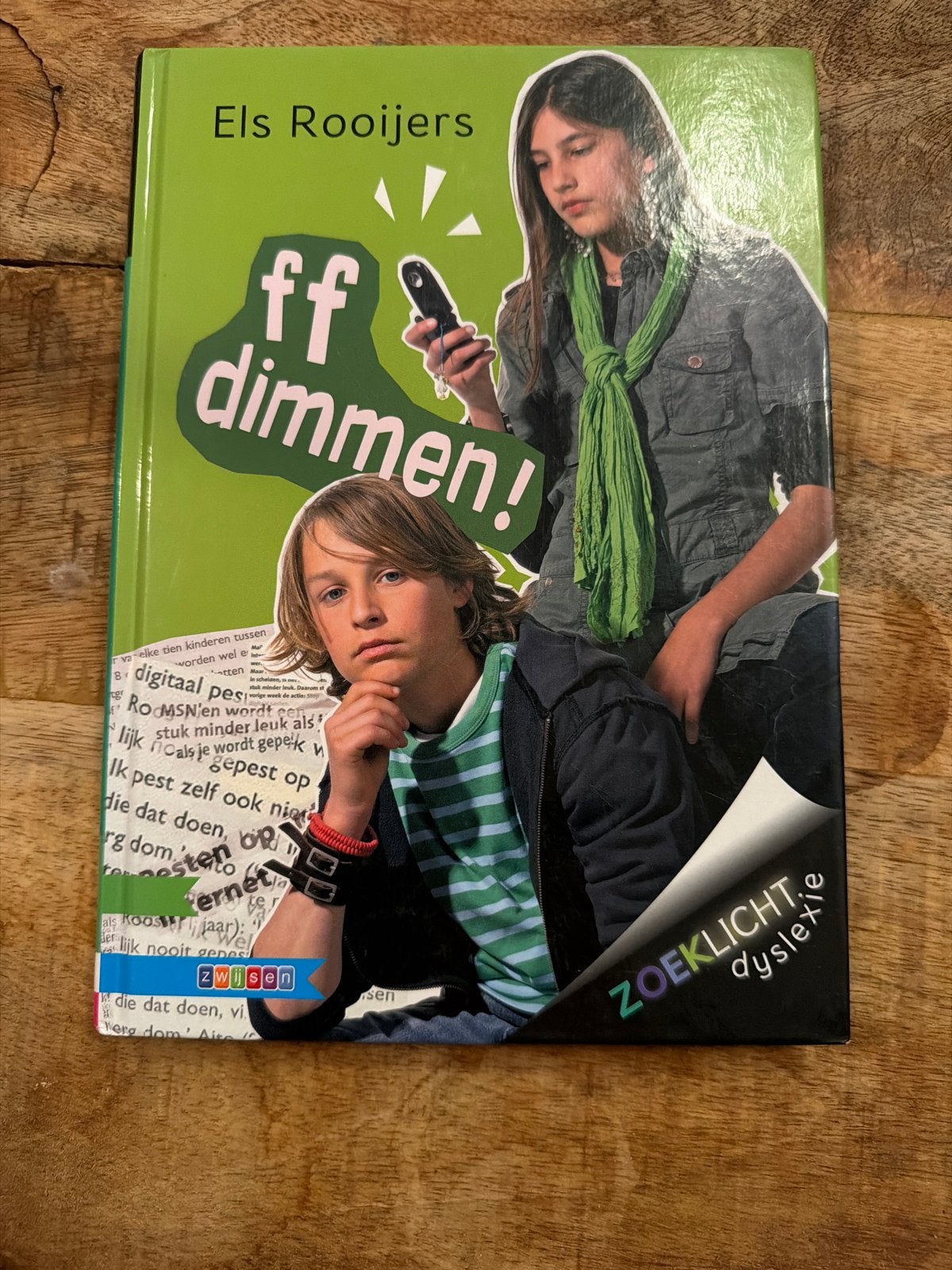 ff dimmen! AVI E3 boek voor dyslecten (groep 7/8), Ophalen of Verzenden, Zo goed als nieuw, Fictie algemeen
