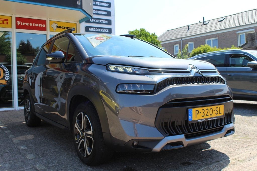Citroen C3 AIRCROSS 1.2 PureTech Shine, Voorwielaandrijving, Gebruikt, 1199 cc, Bedrijf
