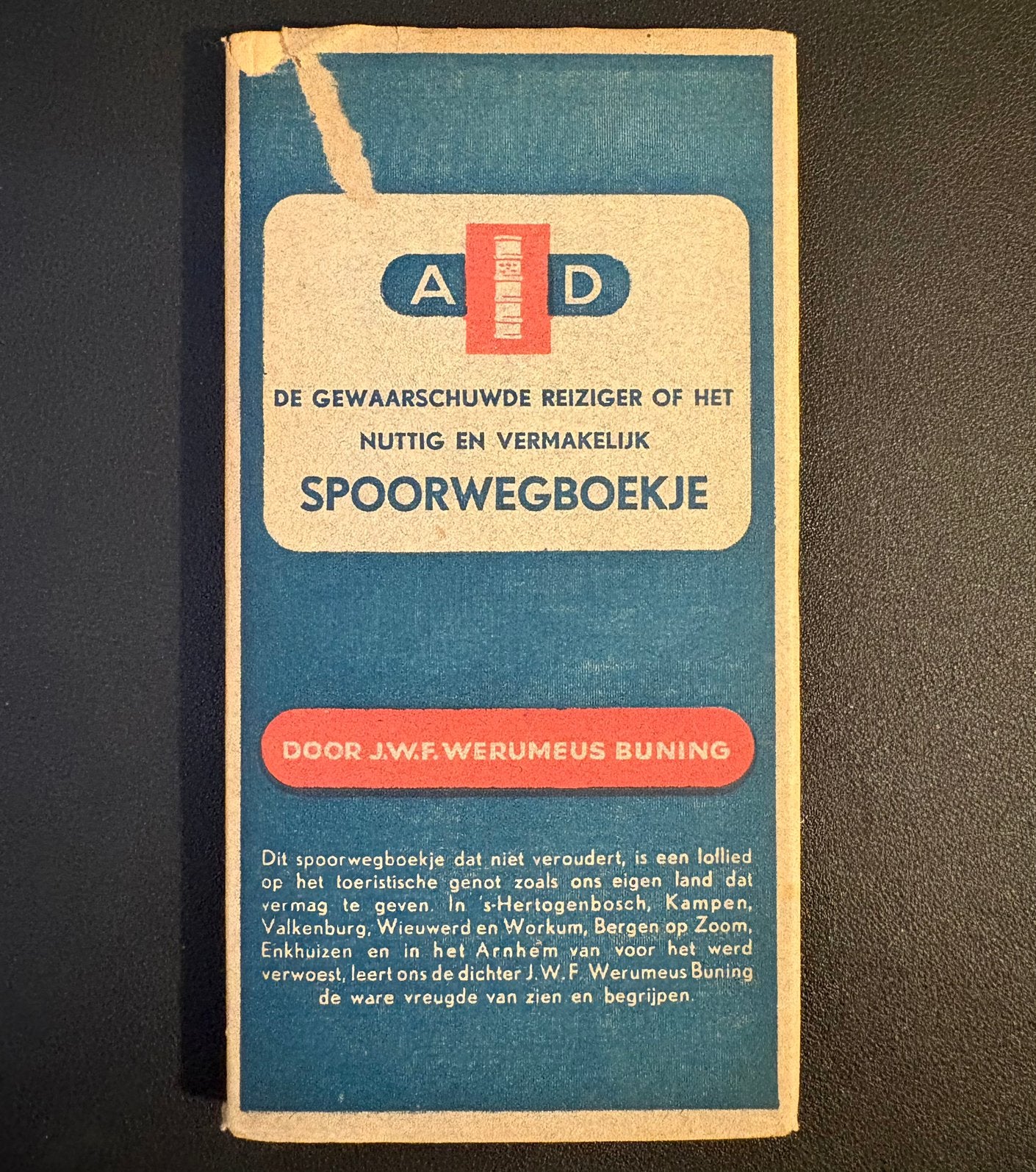 De gewaarschuwde reiziger vermakelijke spoorwegboekje (1944), Ophalen of Verzenden, Gebruikt, Trein, Boek of Tijdschrift
