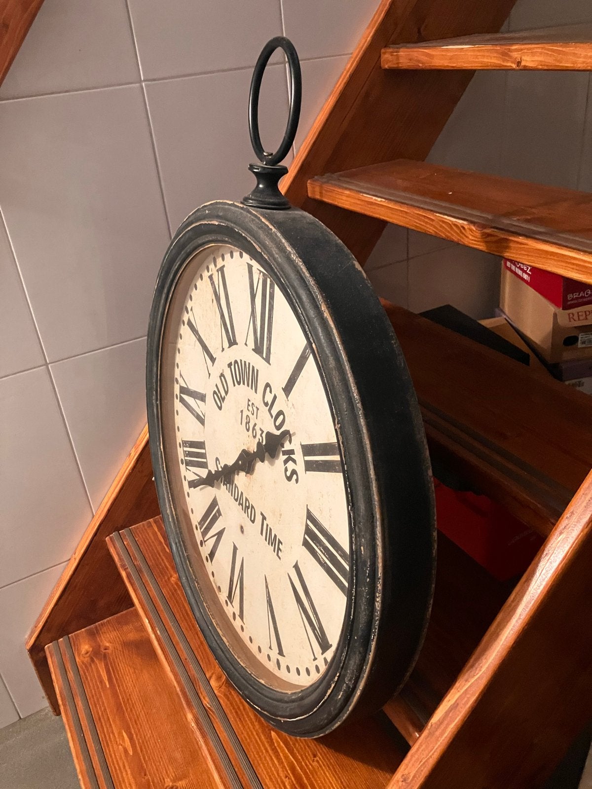 Grote wandklok - Old Town Clocks - Vintage stijl, Ophalen, Vintage, Analoog, Werkt op batterijen
