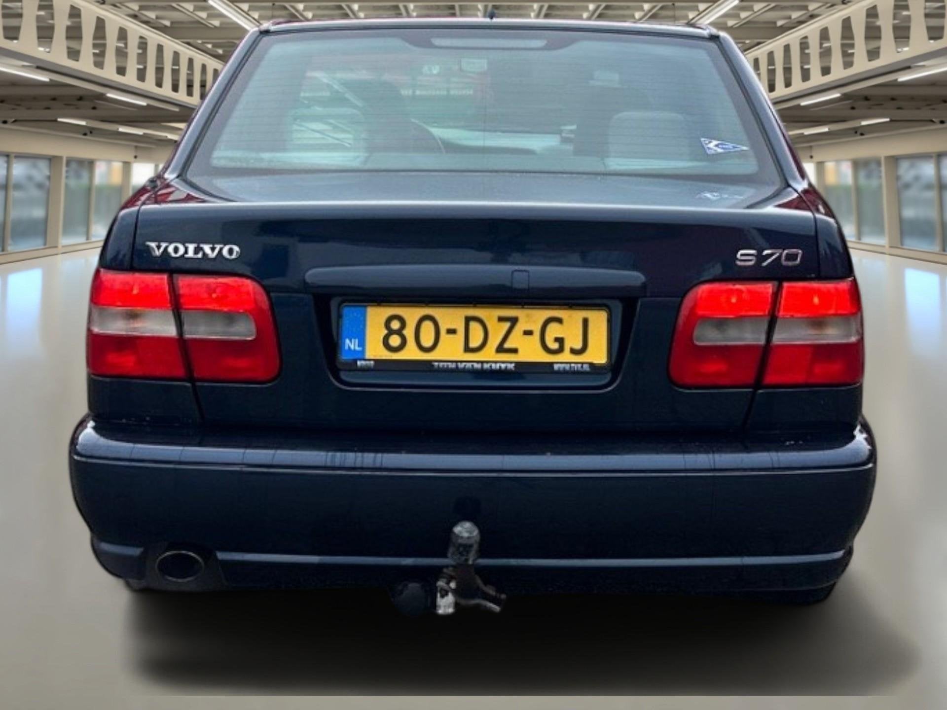 Volvo S70 2.4 Europa trekhaak., Auto's, Voorwielaandrijving, Stof, Gebruikt, Blauw