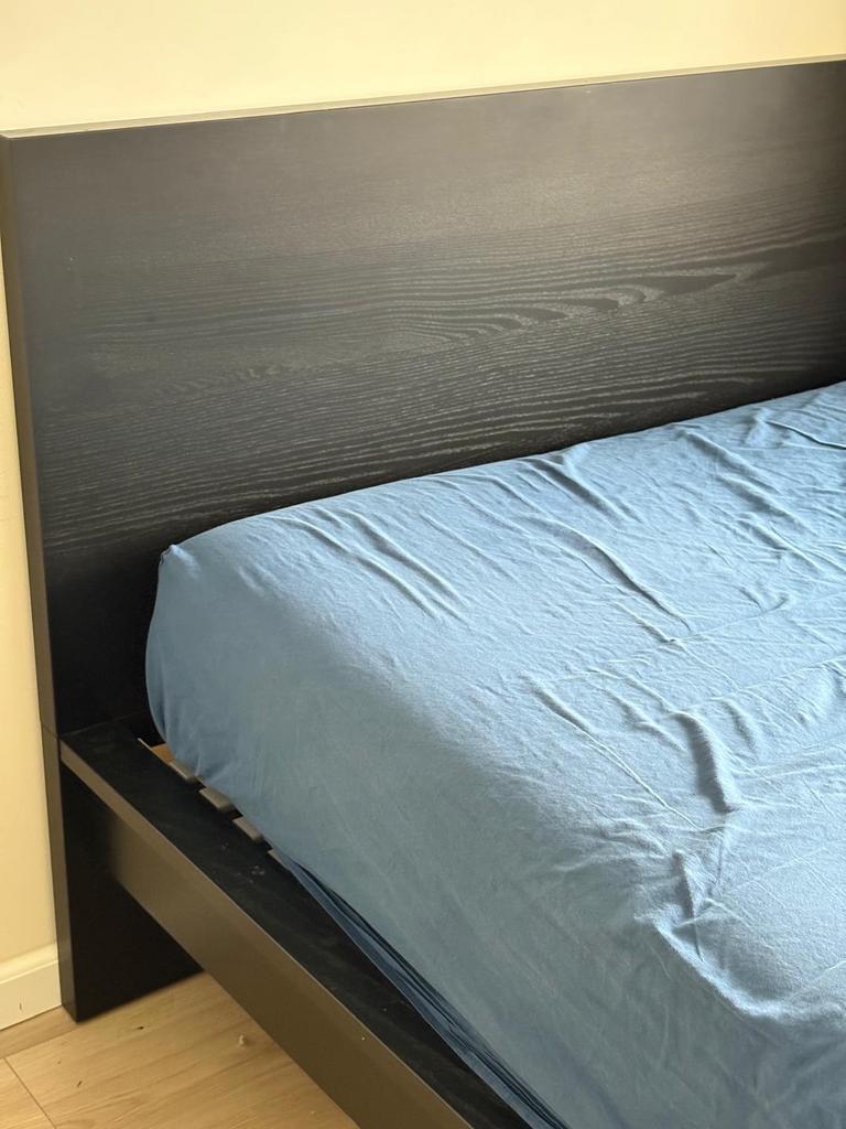 IKEA MALM Bedonderstel, zwartbruin, 140x200 cm, Huis en Inrichting, Slaapkamer | Bedden, Ophalen, Gebruikt, Zwart, Tweepersoons
