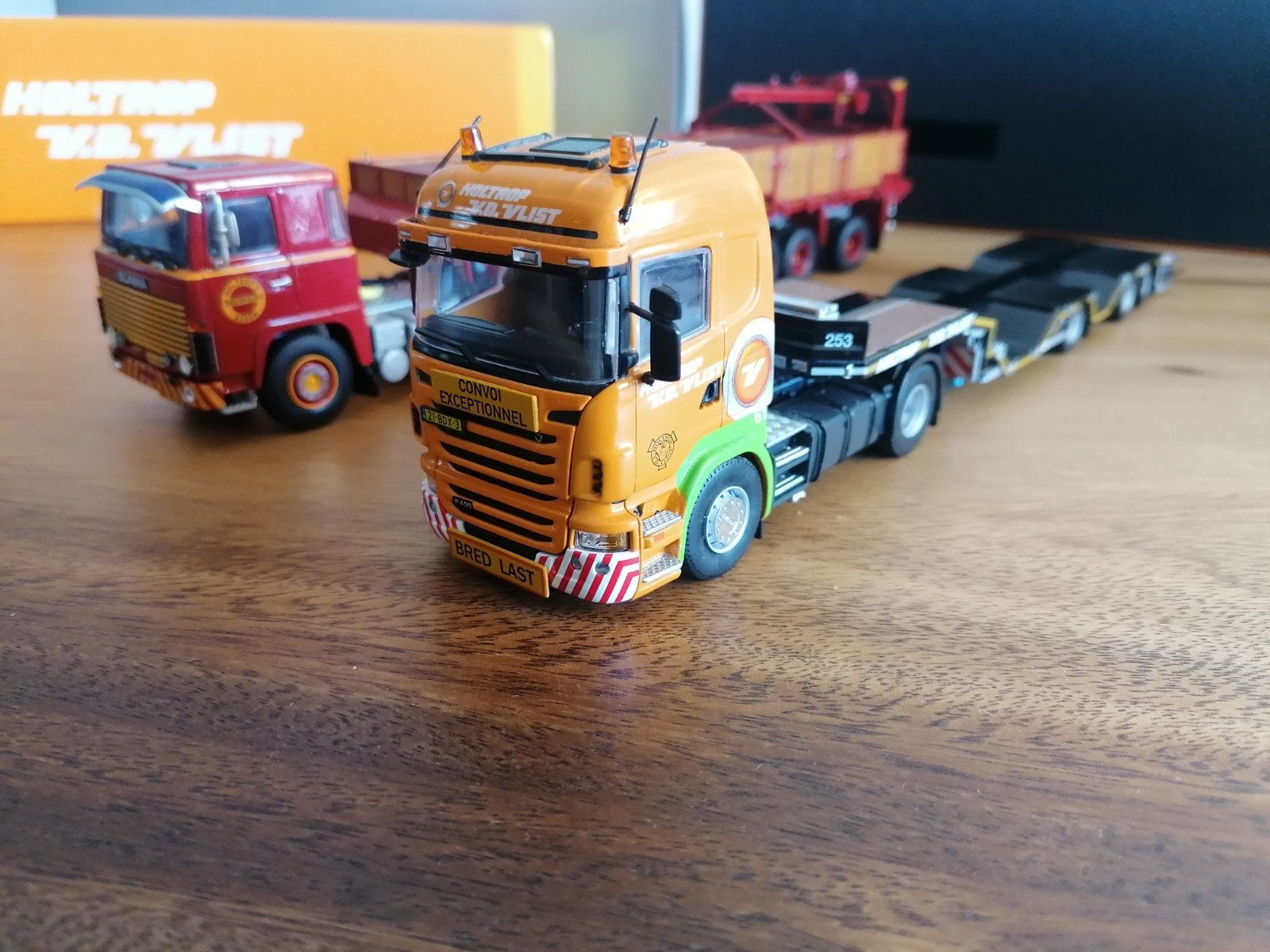 Wsi Imc Scania setje Holtrop vd Vlist, Hobby en Vrije tijd, Modelauto's | 1:50, Ophalen of Verzenden, Nieuw, Bus of Vrachtwagen