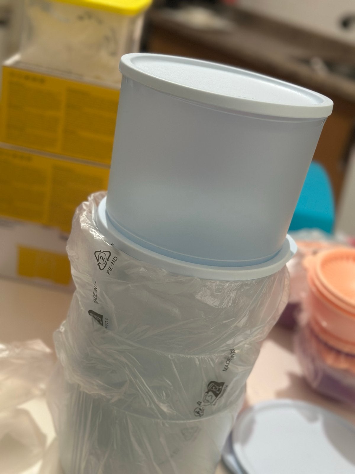 Tupperware Cubix Rond Opbergbak Voorraadbak 2,1 Liter, Huis en Inrichting, Keuken | Tupperware, Bewaardoos, Wit, Nieuw, Luchtdicht