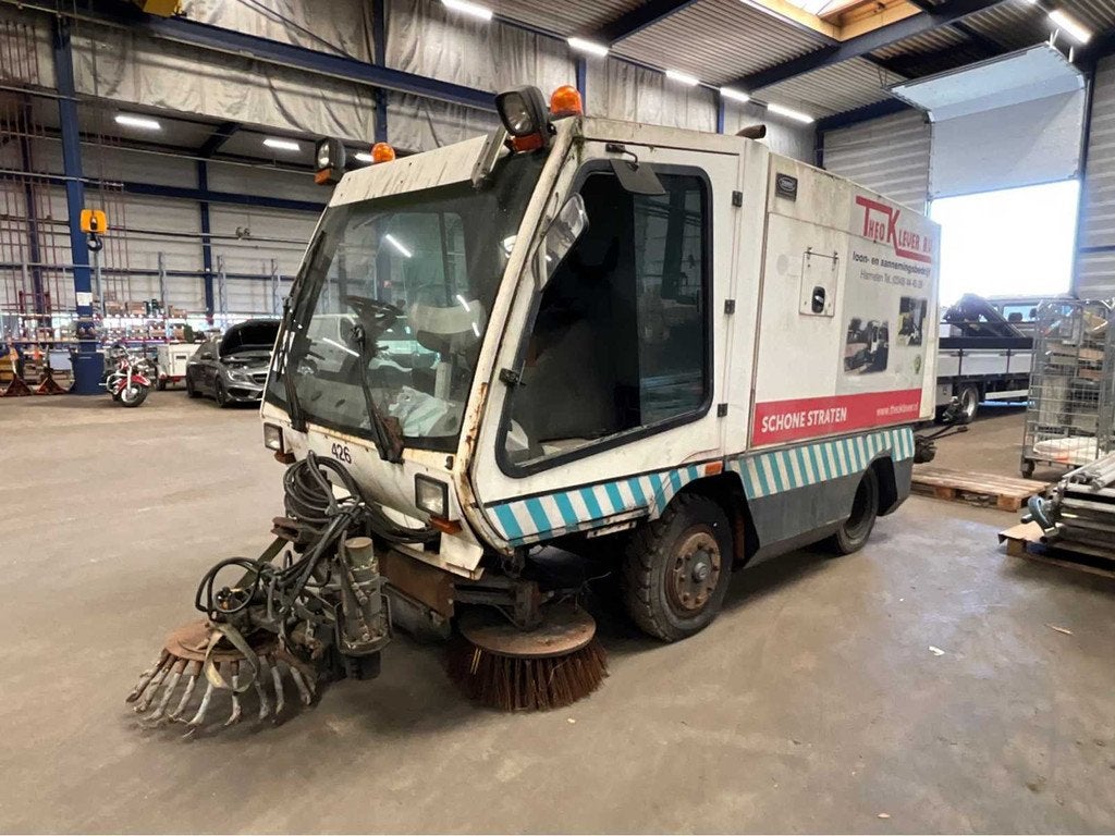 2007 Tennant Onbekend Straatveegmachine, Overige merken, Gebruikt, Origineel Nederlands, Bedrijf