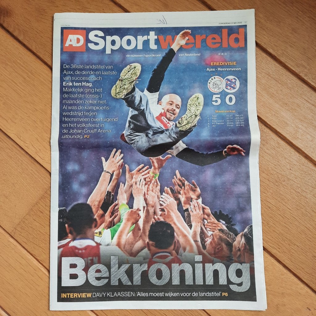 AD bijlage - 36e Landstitel - Eredivisie Ajax - Heerenveen, Ophalen of Verzenden, Zo goed als nieuw, Ajax, Poster, Plaatje of Sticker