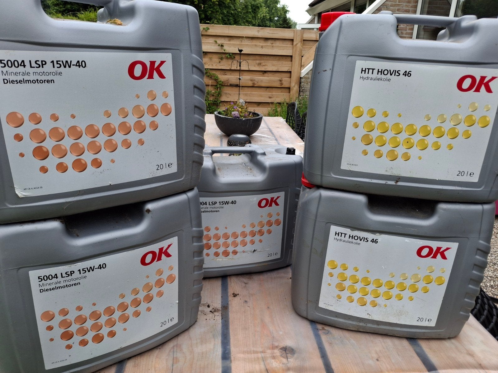 15 w 40 motorolie en hydr olie, Ophalen