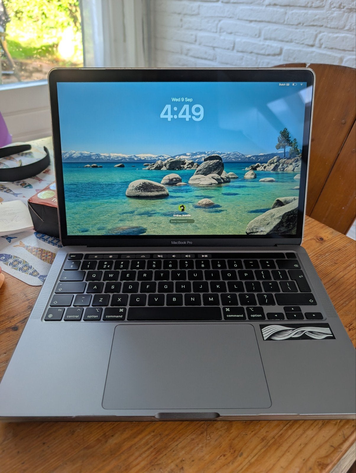 Macbook Pro M1 13-inch 99% batt health ZGAN met touchbar, MacBook Pro, 256 GB, Qwerty, 8 GB