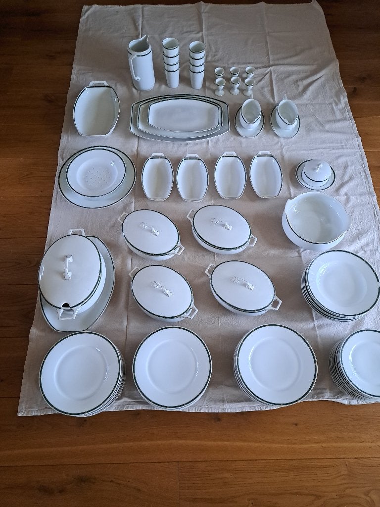 Thomas Sevres Batavia Servies, Ophalen