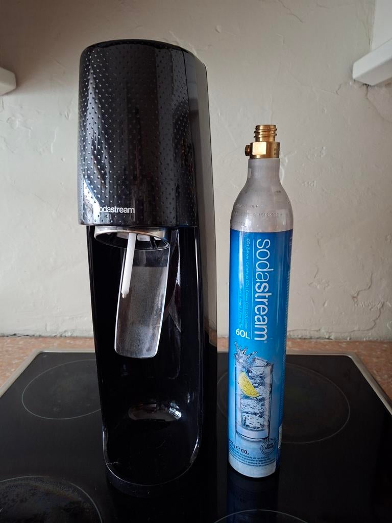 Sodastream met lege cilinder, Ophalen