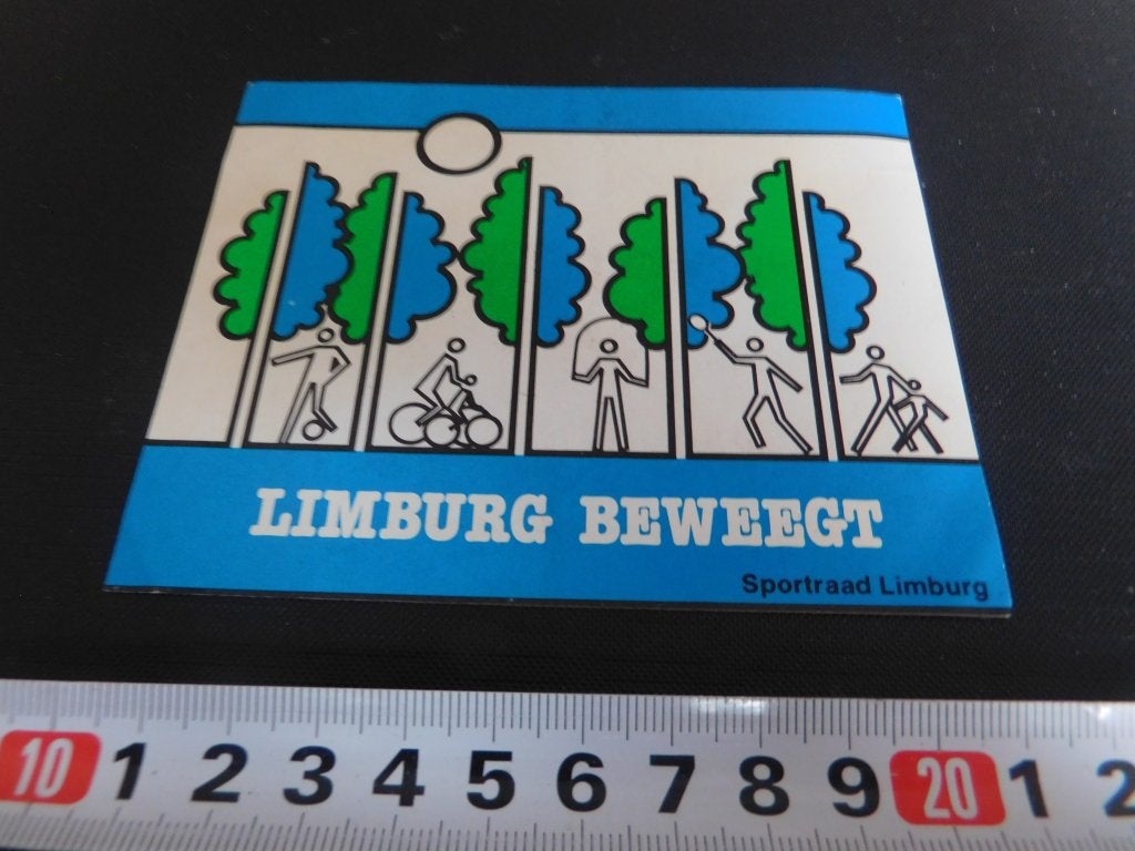 sticker limburg beweegt voetbal fiets tennis wandel, Ophalen of Verzenden, Zo goed als nieuw