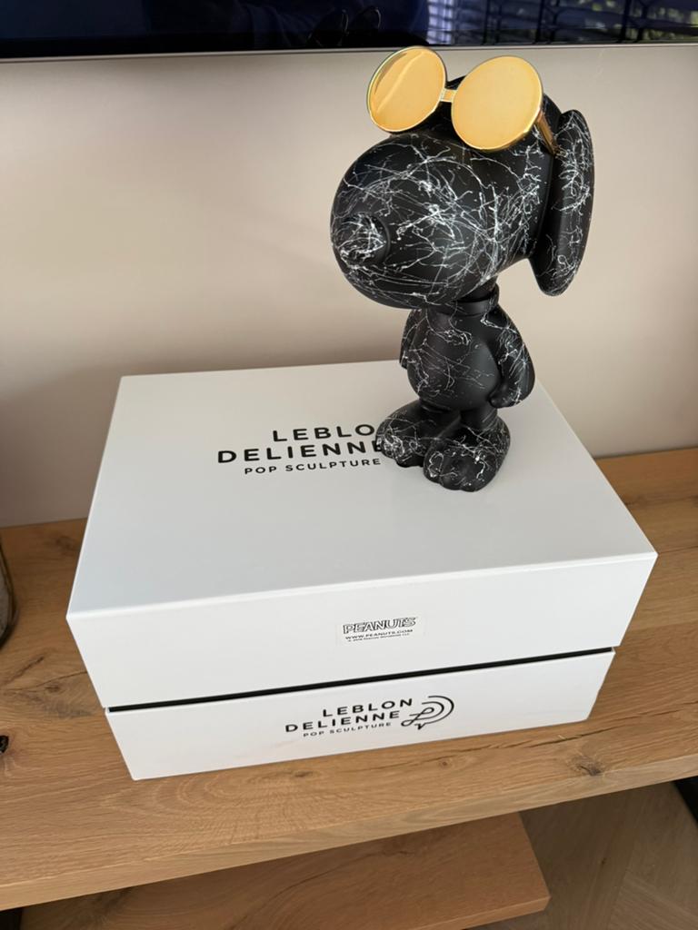 Snoopy sun graf 27 cm. Leblon Delienne., Ophalen, Snoopy, Zo goed als nieuw, Beeldje of Figuurtje