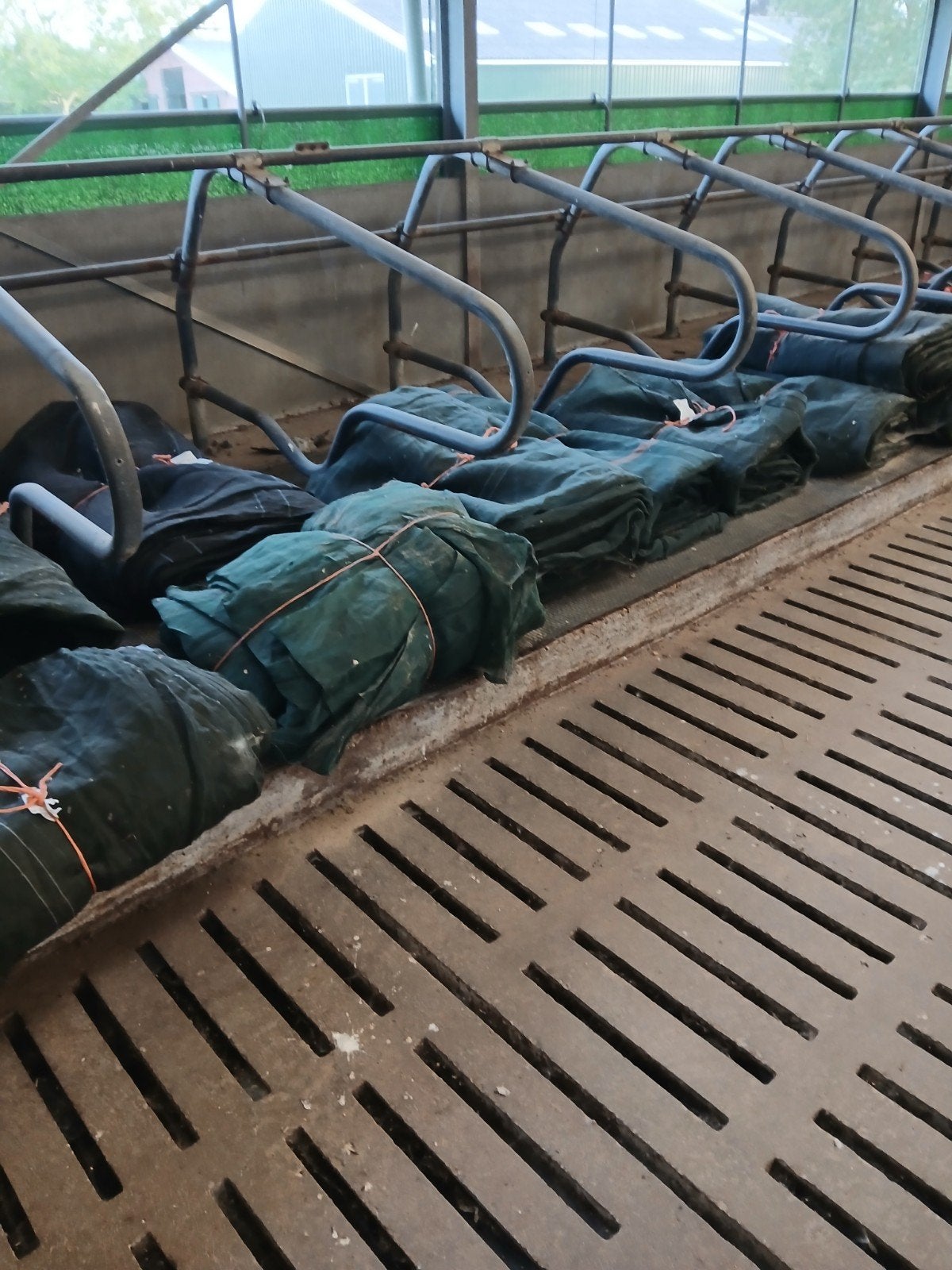 Diverse gebruikte kuilkleden voor landbouw, Ophalen of Verzenden