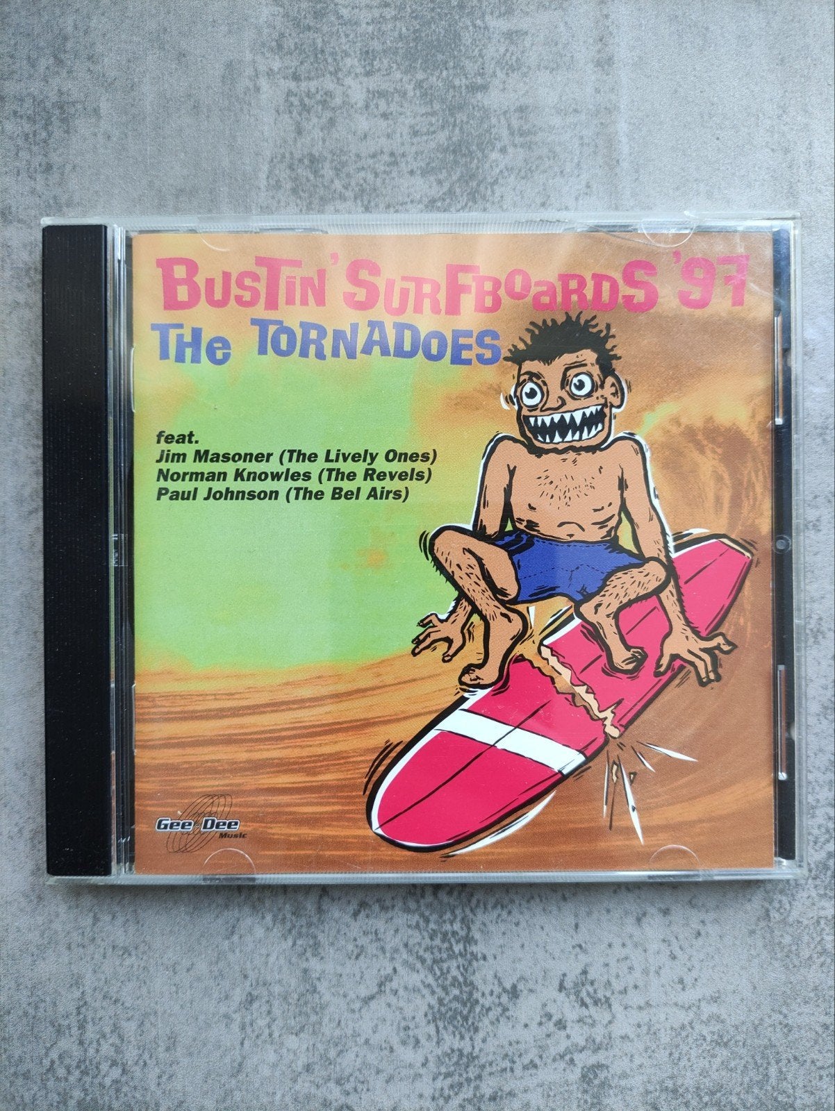 Bustin surfboards '97 the tornadoes, Ophalen of Verzenden, Gebruikt