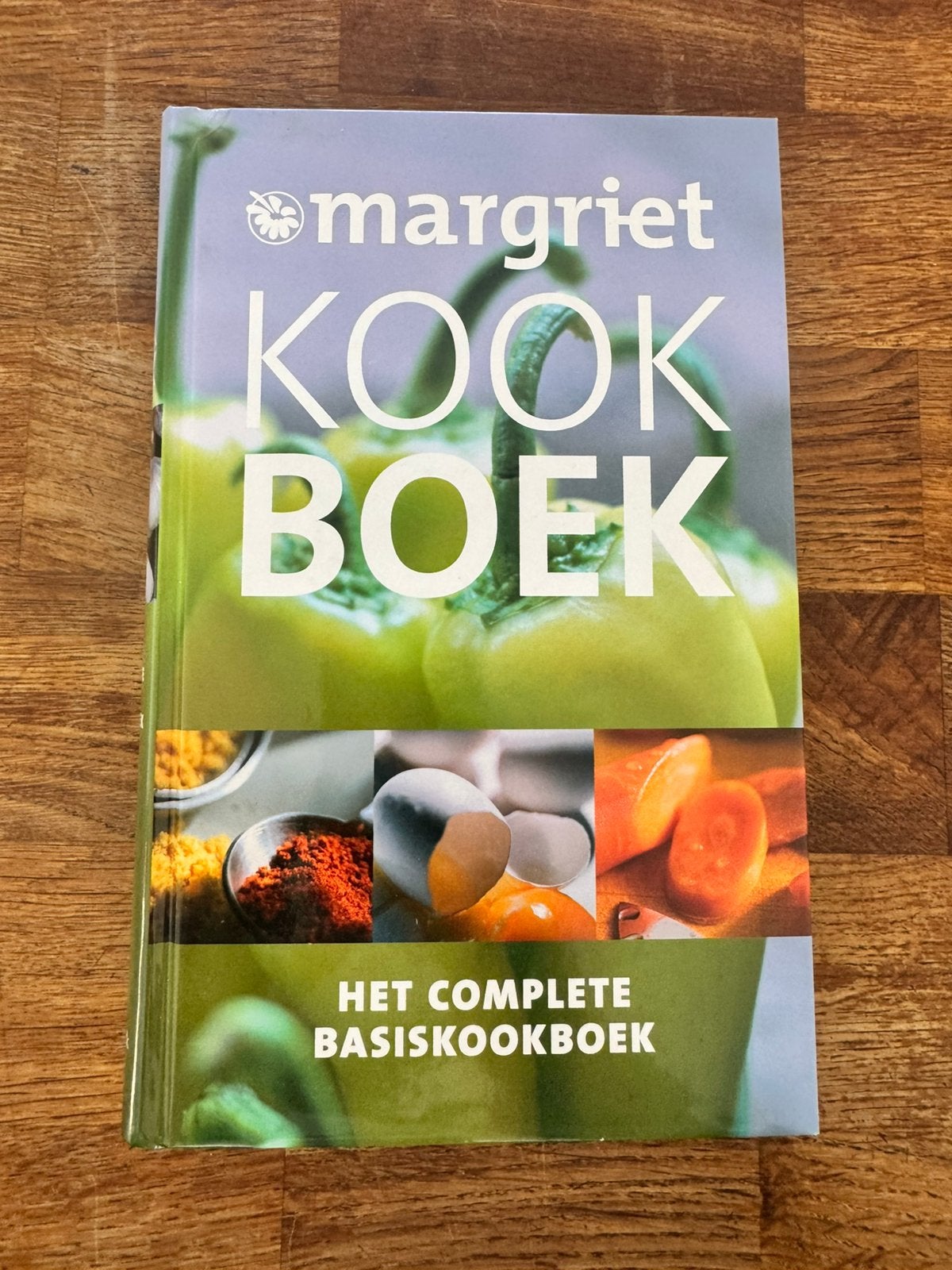Boek -  Margriet Kookboek, Boeken, Sonja van de Rhoer, Zo goed als nieuw, Nederland en België, Tapas, Hapjes en Dim Sum