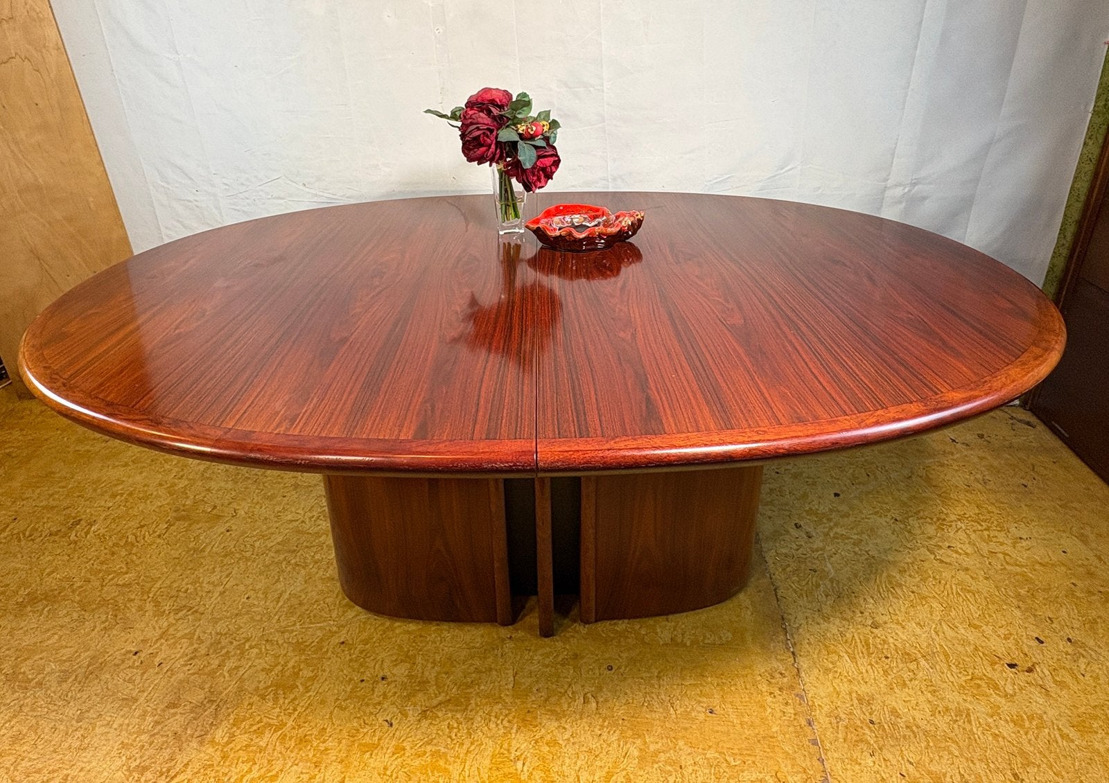 Gratis bezorging!Bijzondere SkovbyDeenseMidCenturyOvaleTafel, Huis en Inrichting, Tafels | Eettafels, Gebruikt, 100 tot 150 cm