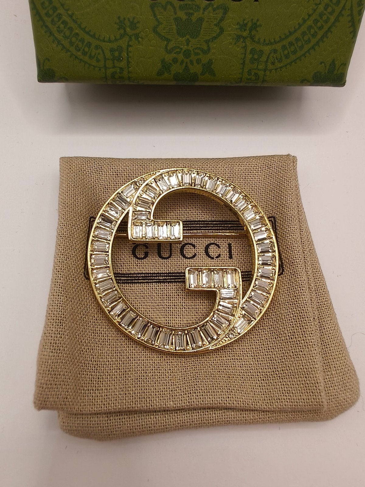Gucci GG Broche met Kristallen - Nieuw, Sieraden, Tassen en Uiterlijk, Broches, Met kristal, Overige materialen, 4 tot 7 cm, Nieuw
