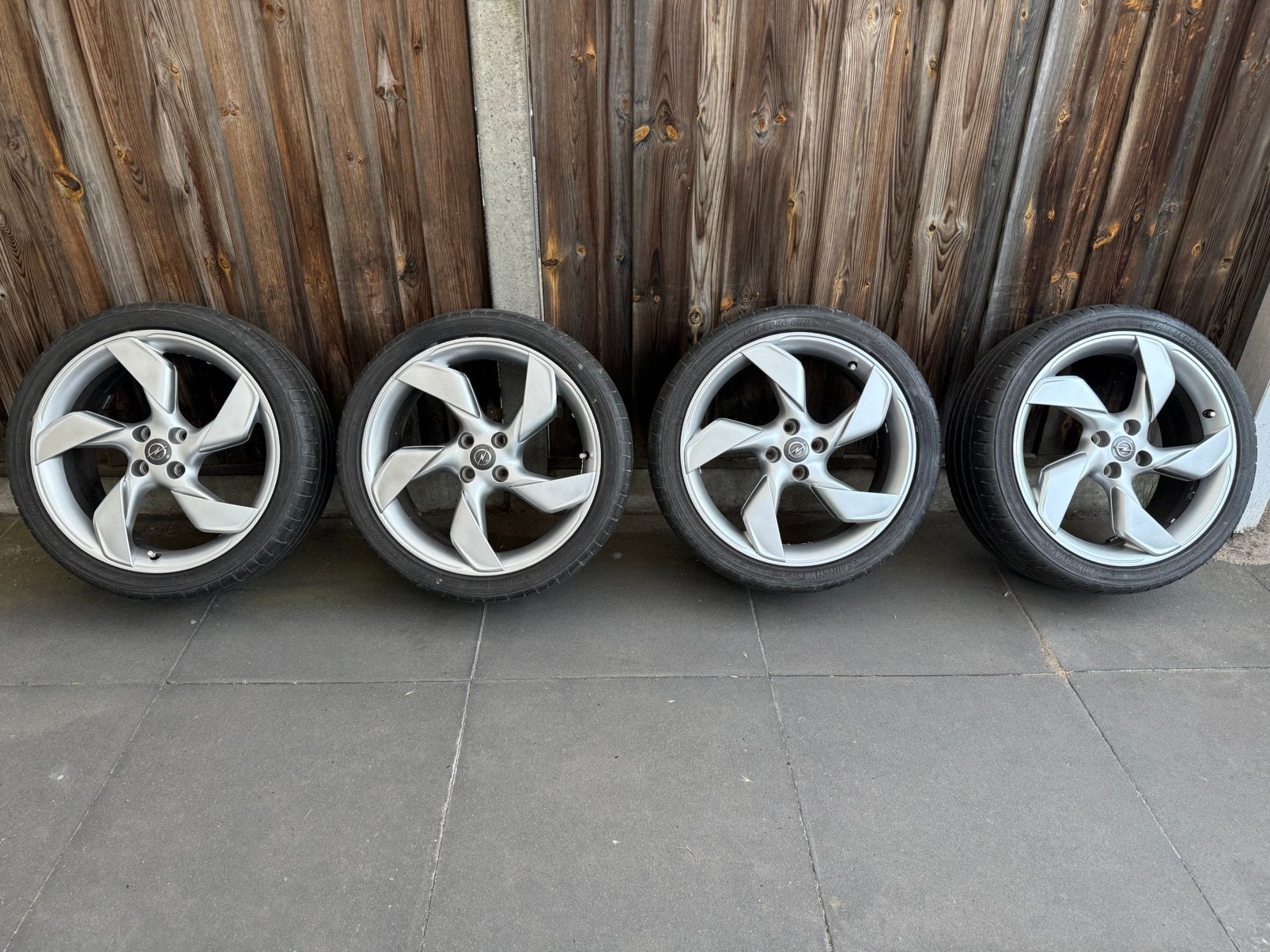 Opel Corsa Velgen 18 inch Origineel, Auto-onderdelen, Banden en Velgen, Ophalen, 18 inch, Velg(en), Zomerbanden