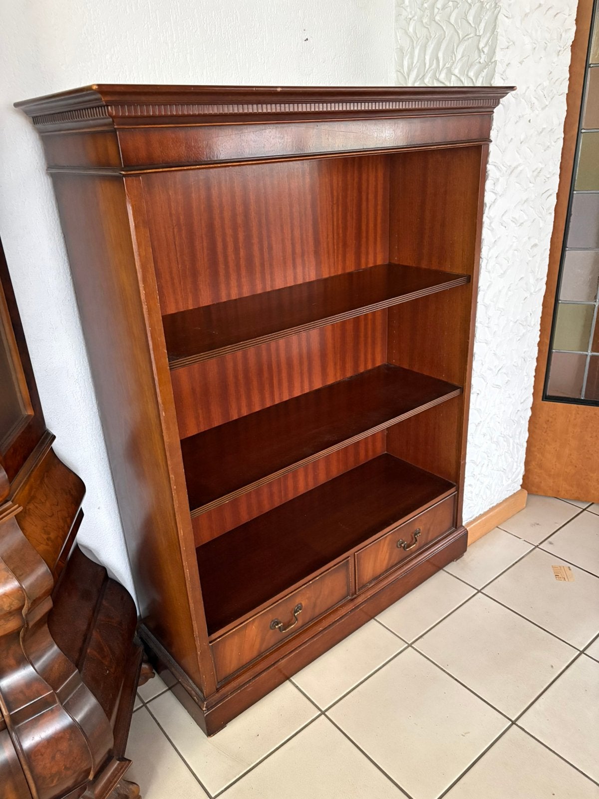 Boekenkast OPHALEN DEN HELDER, Ophalen, Gebruikt, 100 tot 150 cm, Met lade(s)