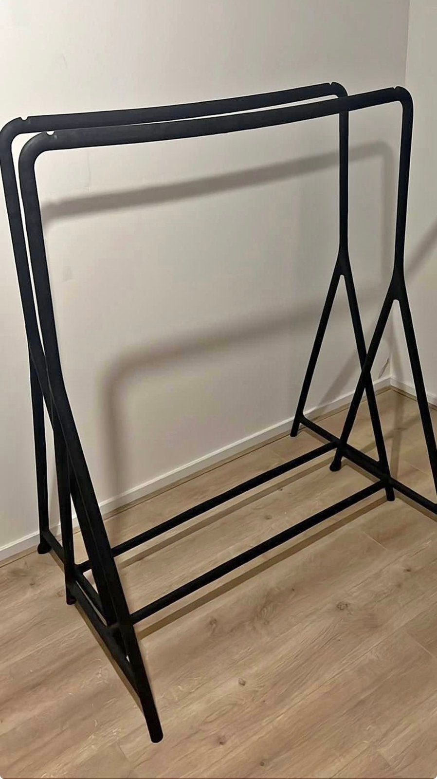 2x ikea turbo kledingrek of kledingrekken, Kleding | Dames, Ophalen, Met wielen, Gebruikt