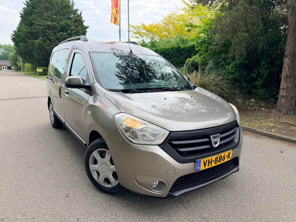 Dacia Dokker Van 1.5 dCi 90pk Marge super mooie bestel ., Auto's, Stof, Zwart, 4 cilinders, Origineel Nederlands
