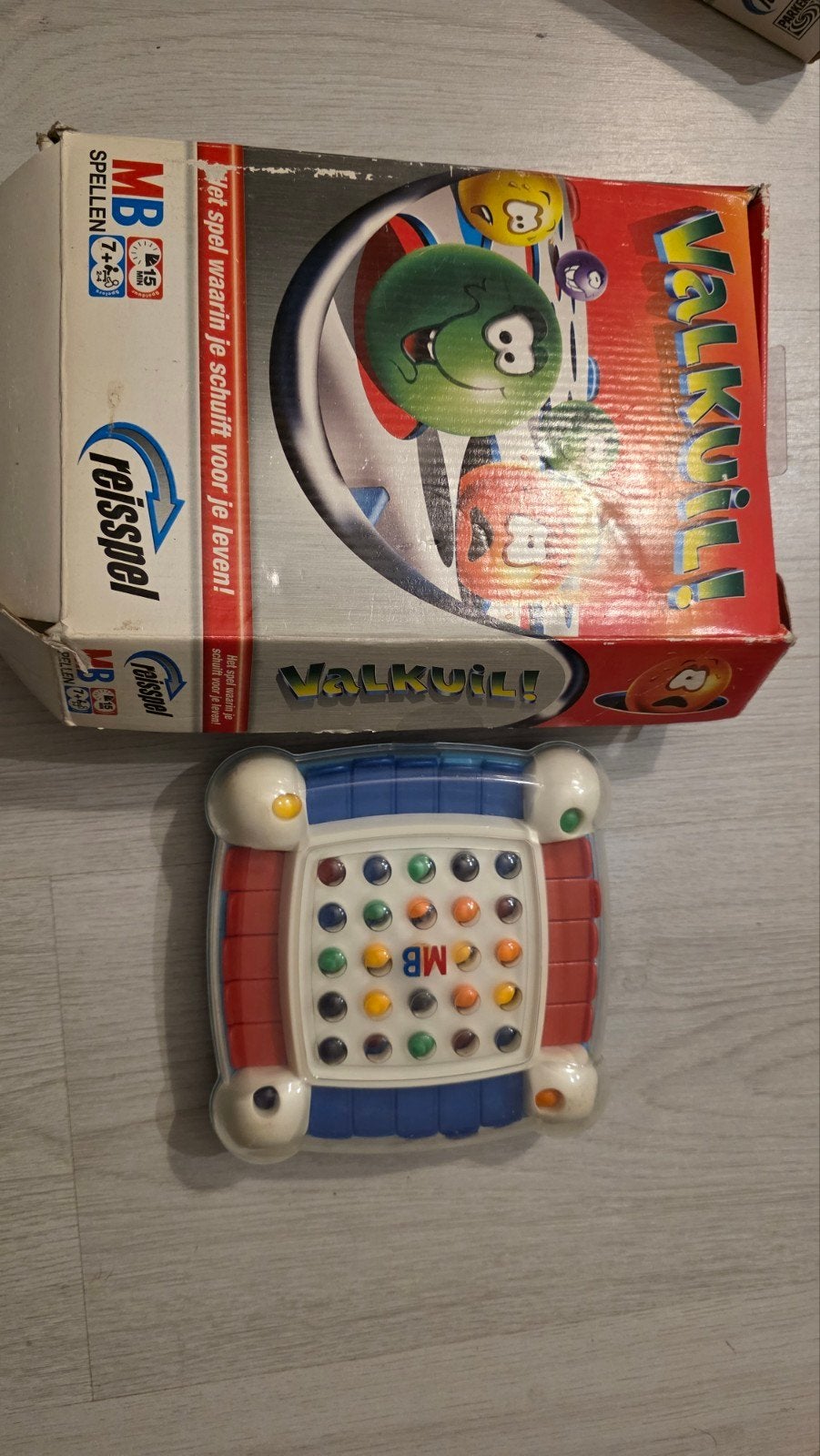 Valkuil! Reisspel van MB Spellen, Hobby en Vrije tijd, Gezelschapsspellen | Bordspellen, Een of twee spelers, Ophalen of Verzenden