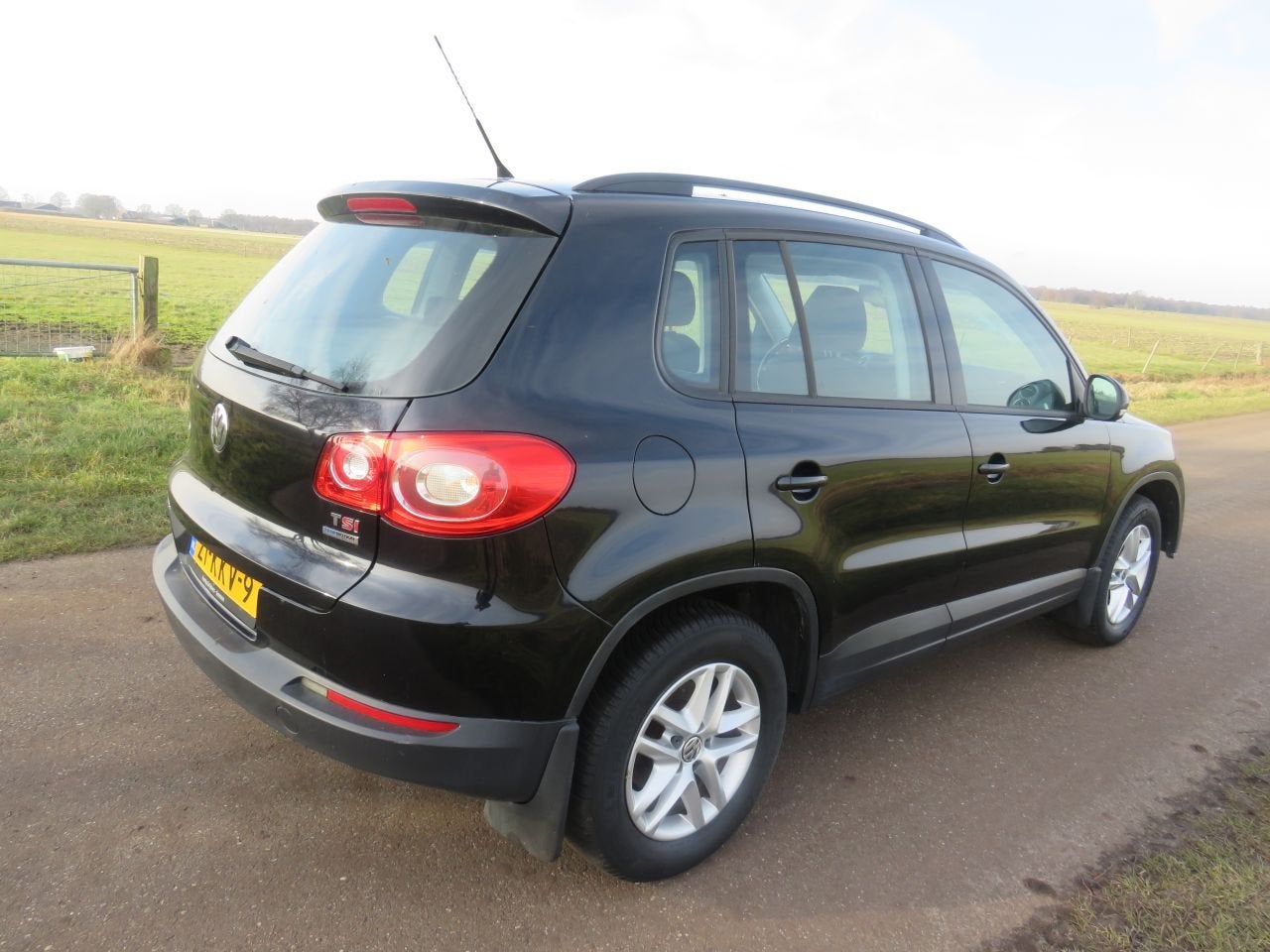 Volkswagen Tiguan 1.4 TSi 150pk 174.000km nap Comfort Design, Auto diversen, Schadeauto's, Volkswagen, Overige brandstoffen, Stationwagon
