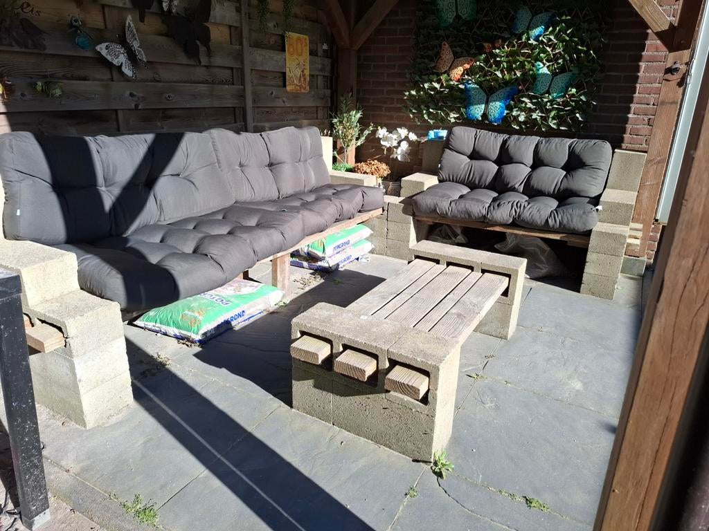 Zelfgemaakte loungeset met kussen, Tuin en Terras, Tuinsets en Loungesets, Ophalen, Overige materialen, Gebruikt, 6 zitplaatsen
