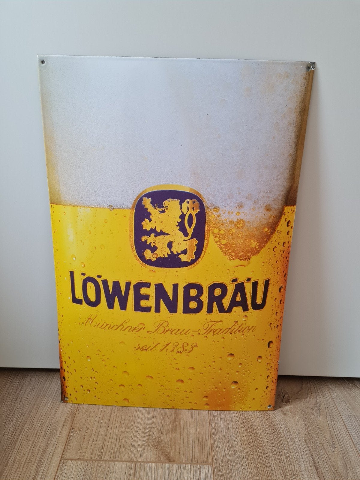 emaille bord lowenbrau, Ophalen of Verzenden, Gebruikt, Reclamebord, Plaat of Schild, Overige merken