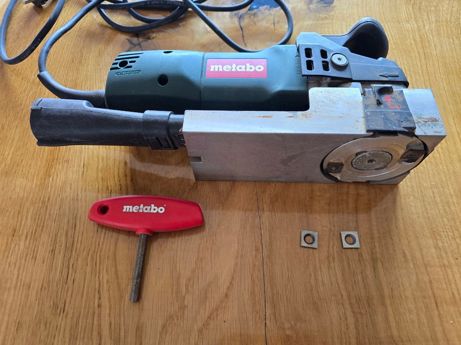 METABO LAKFREES, Ophalen of Verzenden, Zo goed als nieuw, 1200 watt of meer, Excentrische schuurmachine