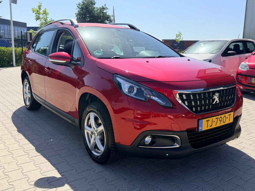 Peugeot 2008 1.2 PureTech Blue Lion, Auto's, Voorwielaandrijving, Stof, Origineel Nederlands, Bedrijf