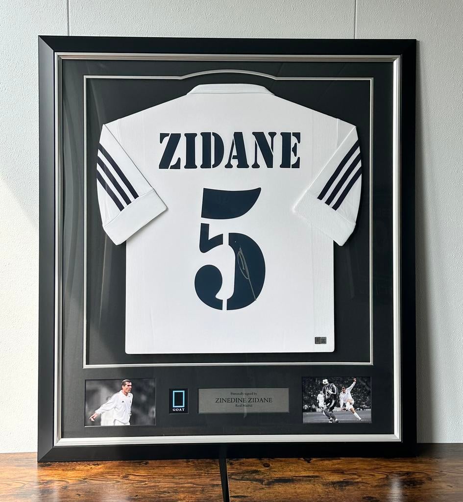 Gesigneerd Zidane Real Madrid shirt, Ophalen of Verzenden, Zo goed als nieuw, Buitenlandse clubs, Shirt