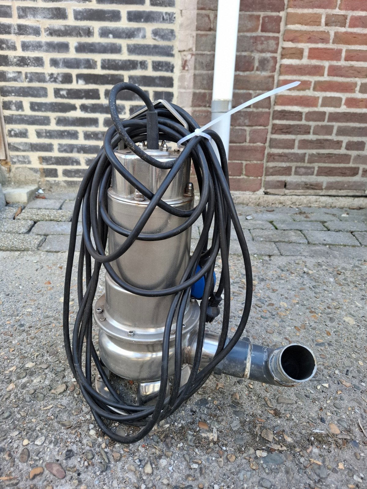 Ebara dompelpomp 100-500 liter per minuut, Tuin en Terras, Waterpompen, Ophalen, Dompelpomp
